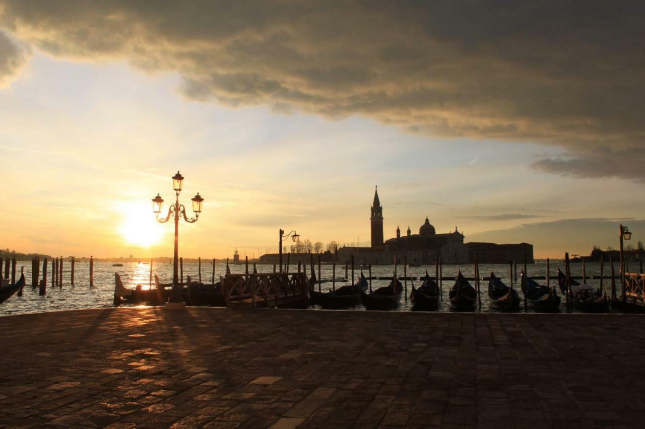 Apartment Essence Of Venedig Exterior foto